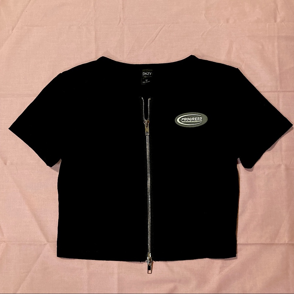 STREET WEAR ZIPPER TOP